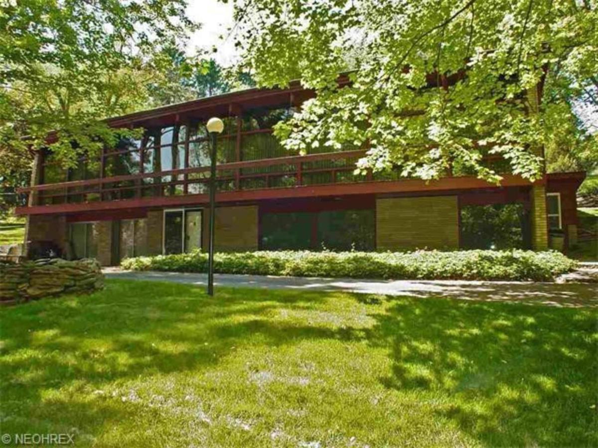Unique And Secluded Country Estate Near Pittsburgh Villa Weirton Exterior photo
